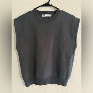 Zara | Knit Vest (Sleeveless) in Grey